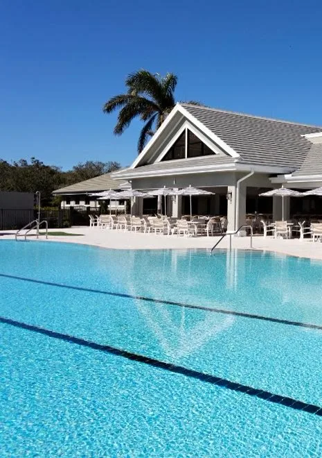 Highland Woods resort-style pool and clubhouse patio