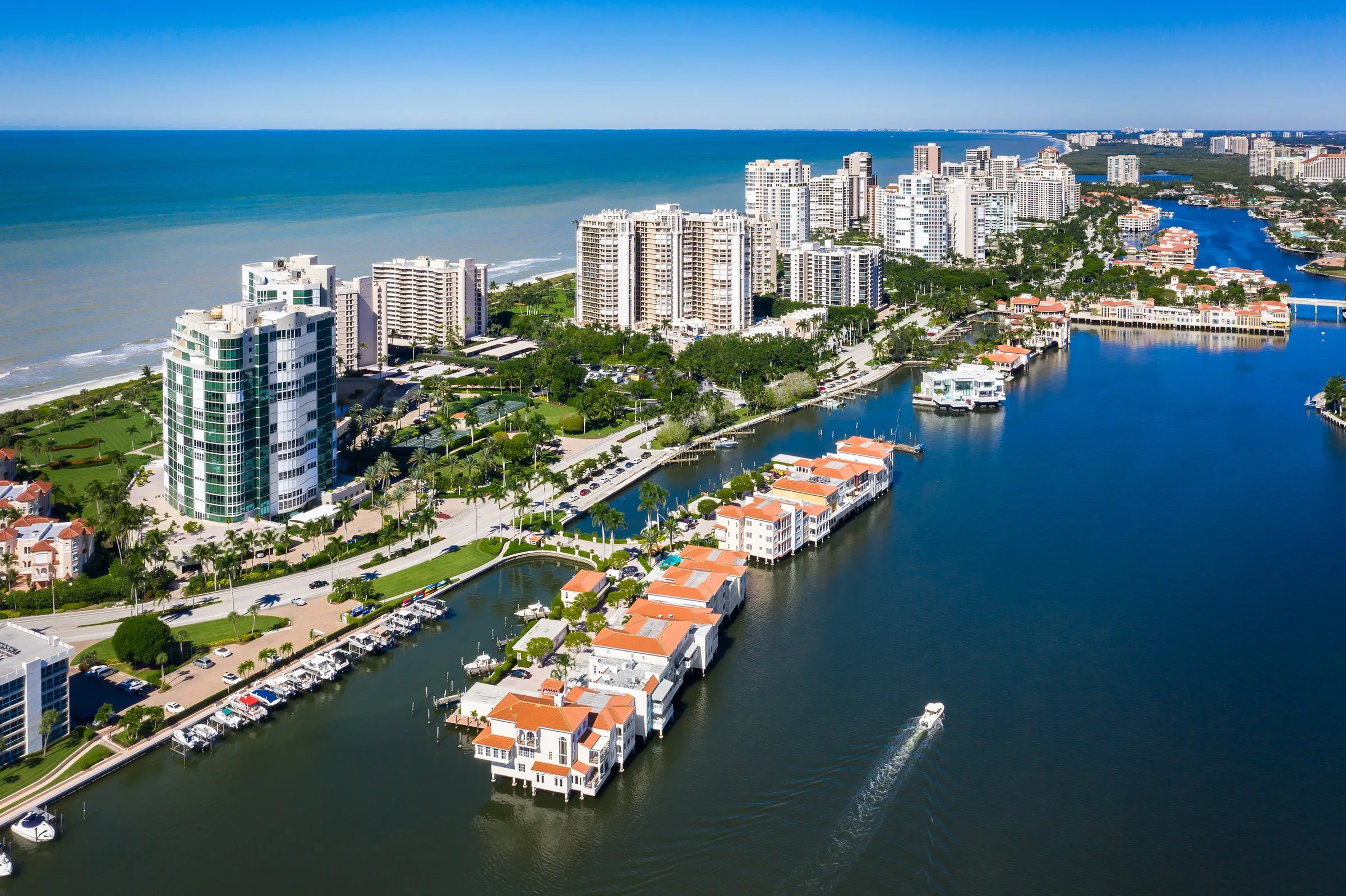 Park Shore coastal / neighborhood setting (official Park Shore Association home page).