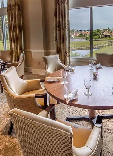 Dining / social at Bay Colony Golf Club (official).