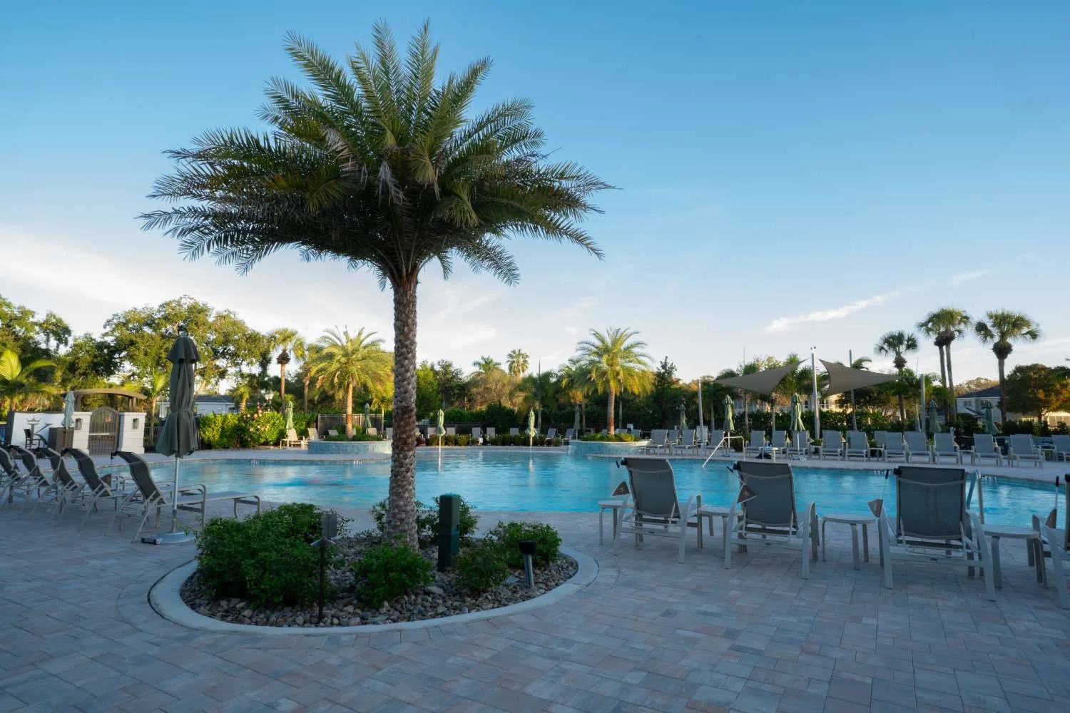 New pool deck amenity at Kensington Golf and Country Club (official club site).