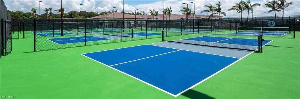 Pickleball courts at Valencia Trails, Naples.