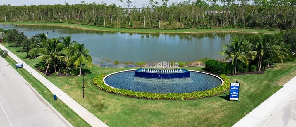 WildBlue entrance fountain and monument on the lake