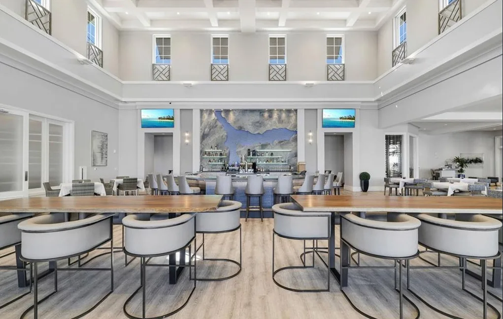 Indoor bar and dining room at the WildBlue clubhouse