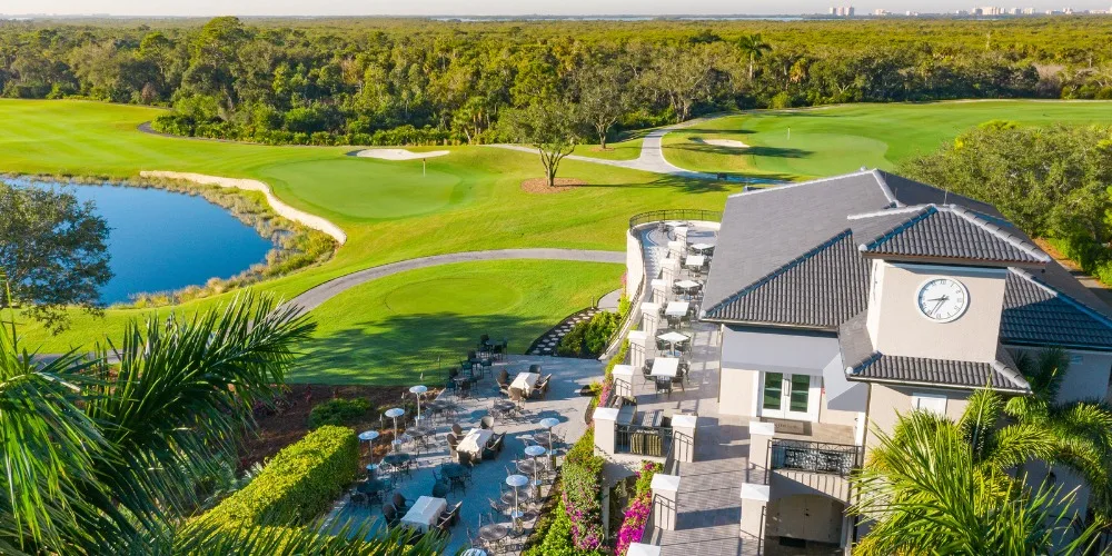 The Niblick grille at the West Bay Club Golf House.