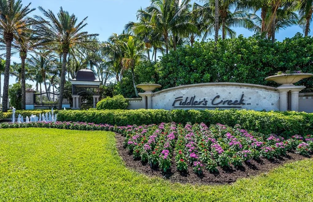 Fiddler's Creek entrance