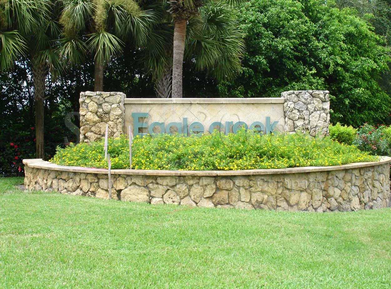 Eagle Creek entrance monument