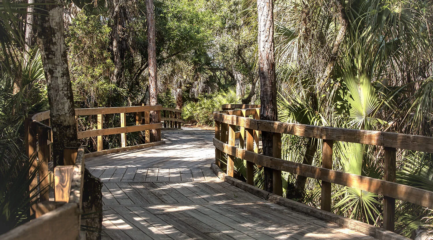Nature boardwalk at Stonebridge Country Club (official club site).