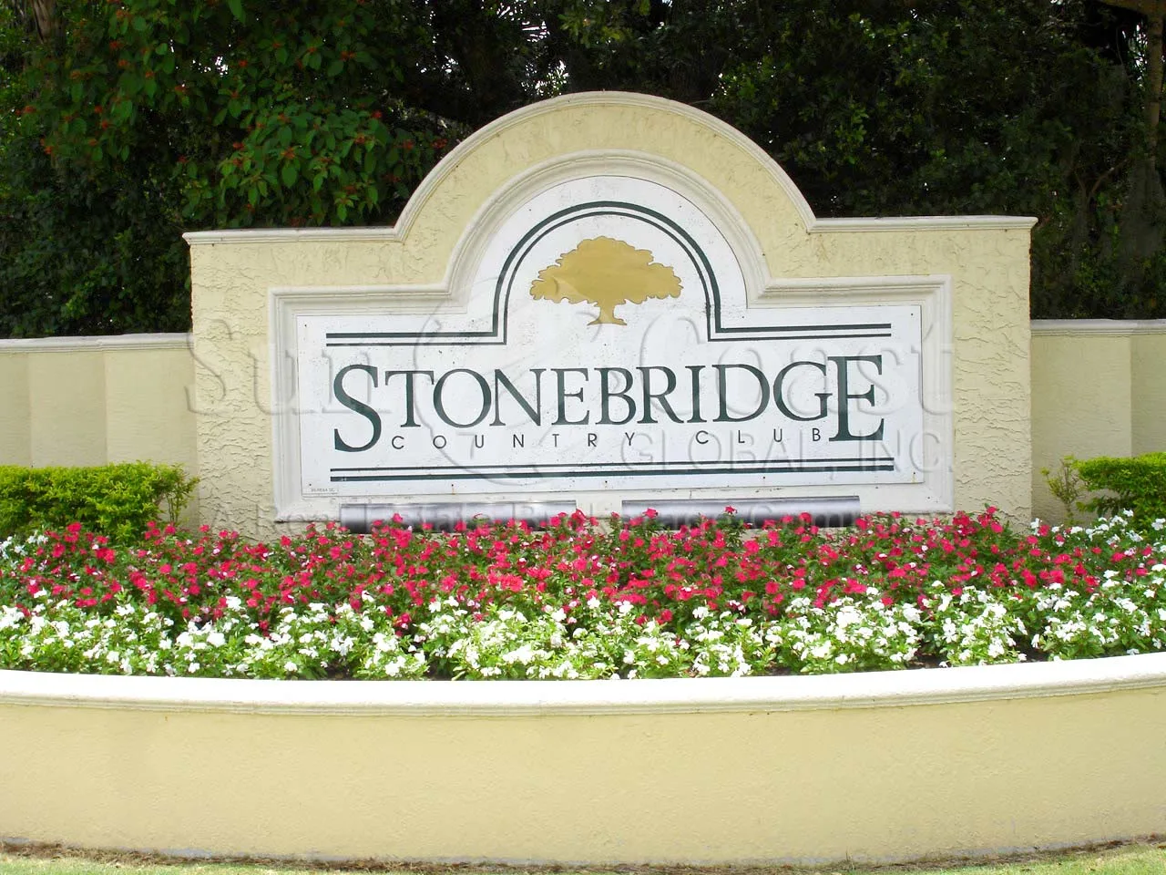 Stonebridge Country Club entrance monument