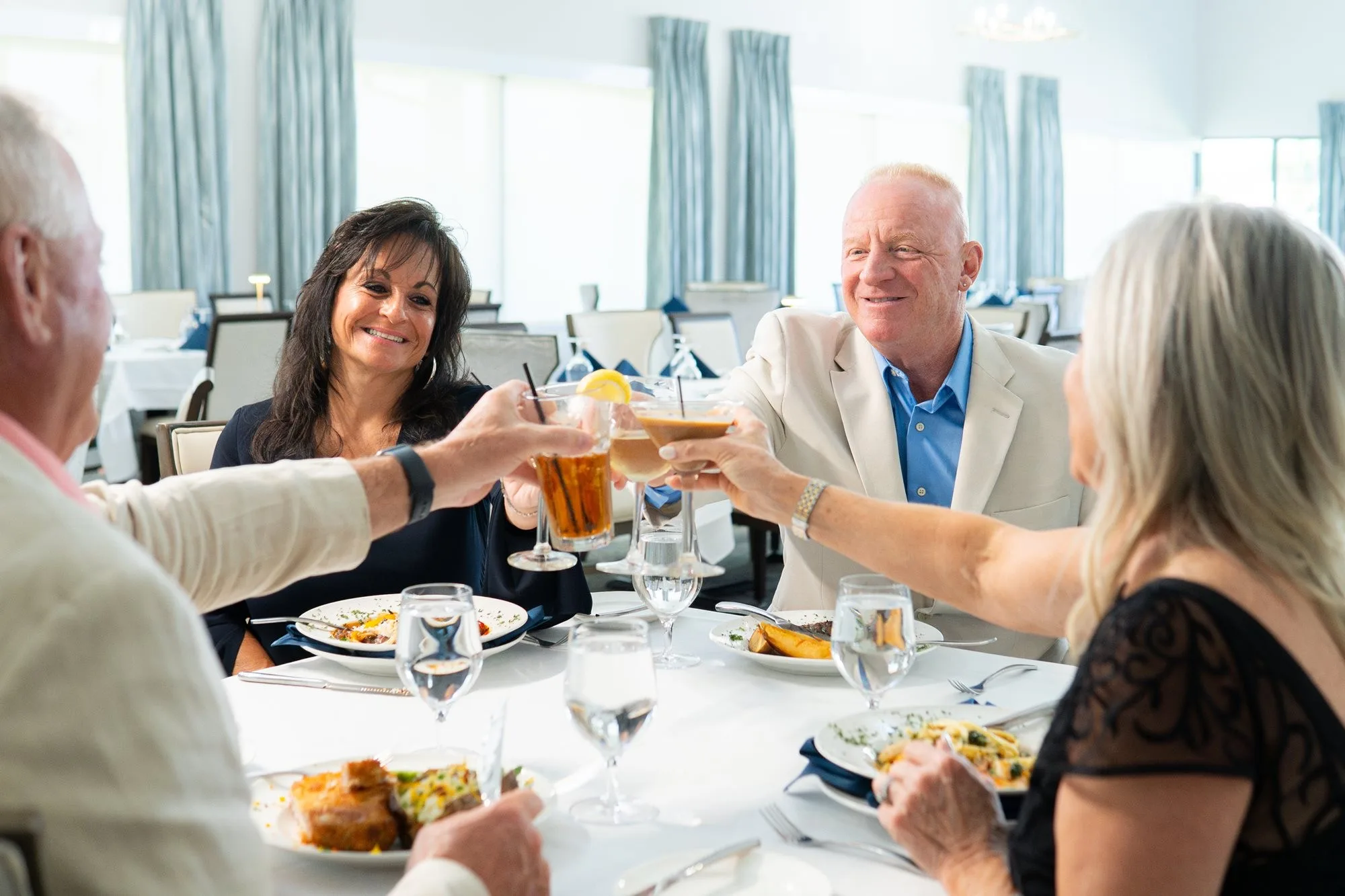 Clubhouse dining room toast at Royal Wood Golf and Country Club (official).