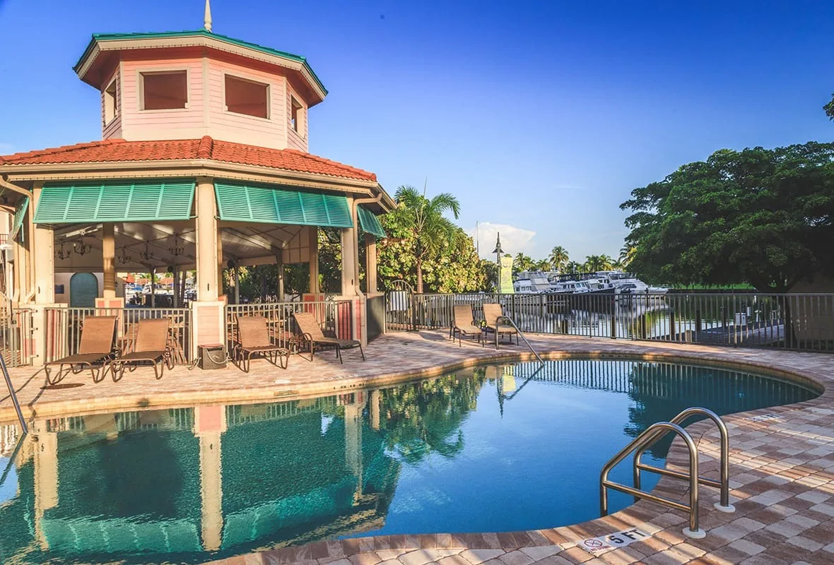 Marina pool and pavilion at Cape Harbour, Cape Coral (official Safe Harbor Cape Harbour marina site).