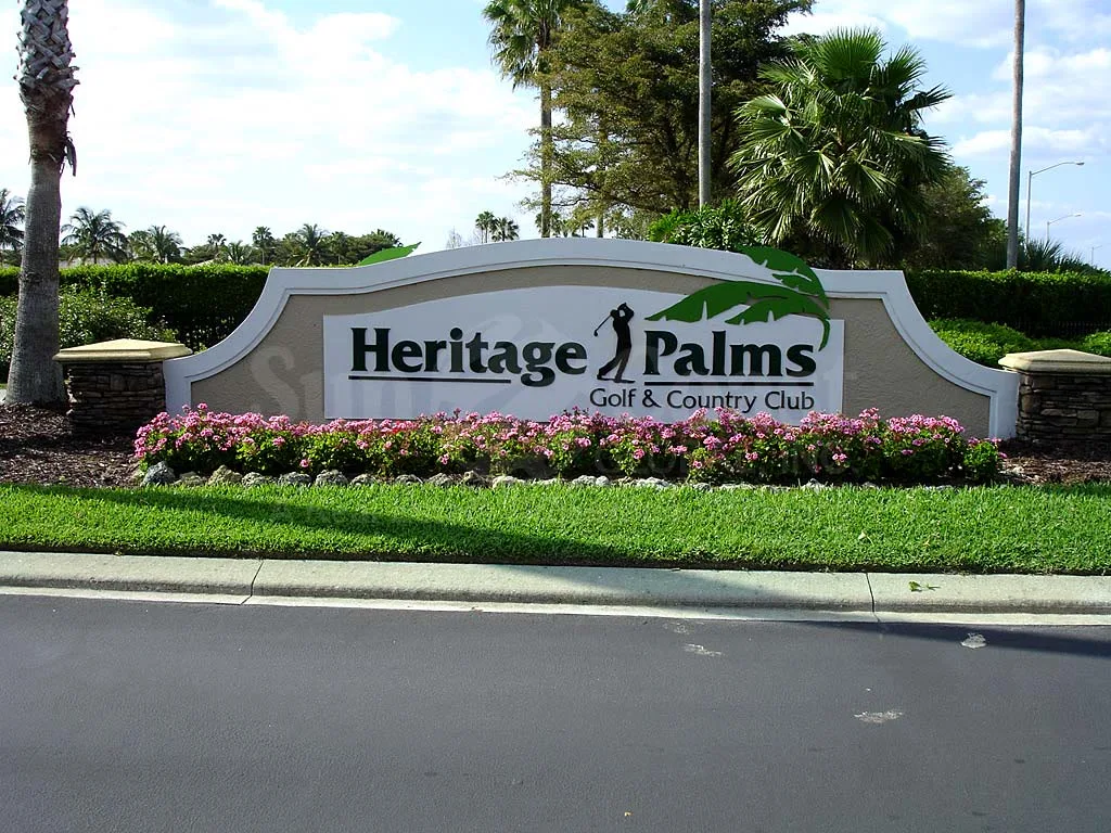 Heritage Palms Golf & Country Club entrance monument