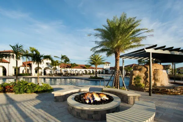 Arborwood Preserve Town Center pool and clubhouse