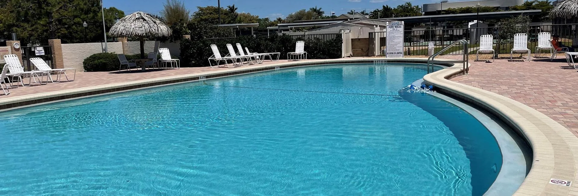 Community pool at Seven Lakes, Fort Myers (official association site).