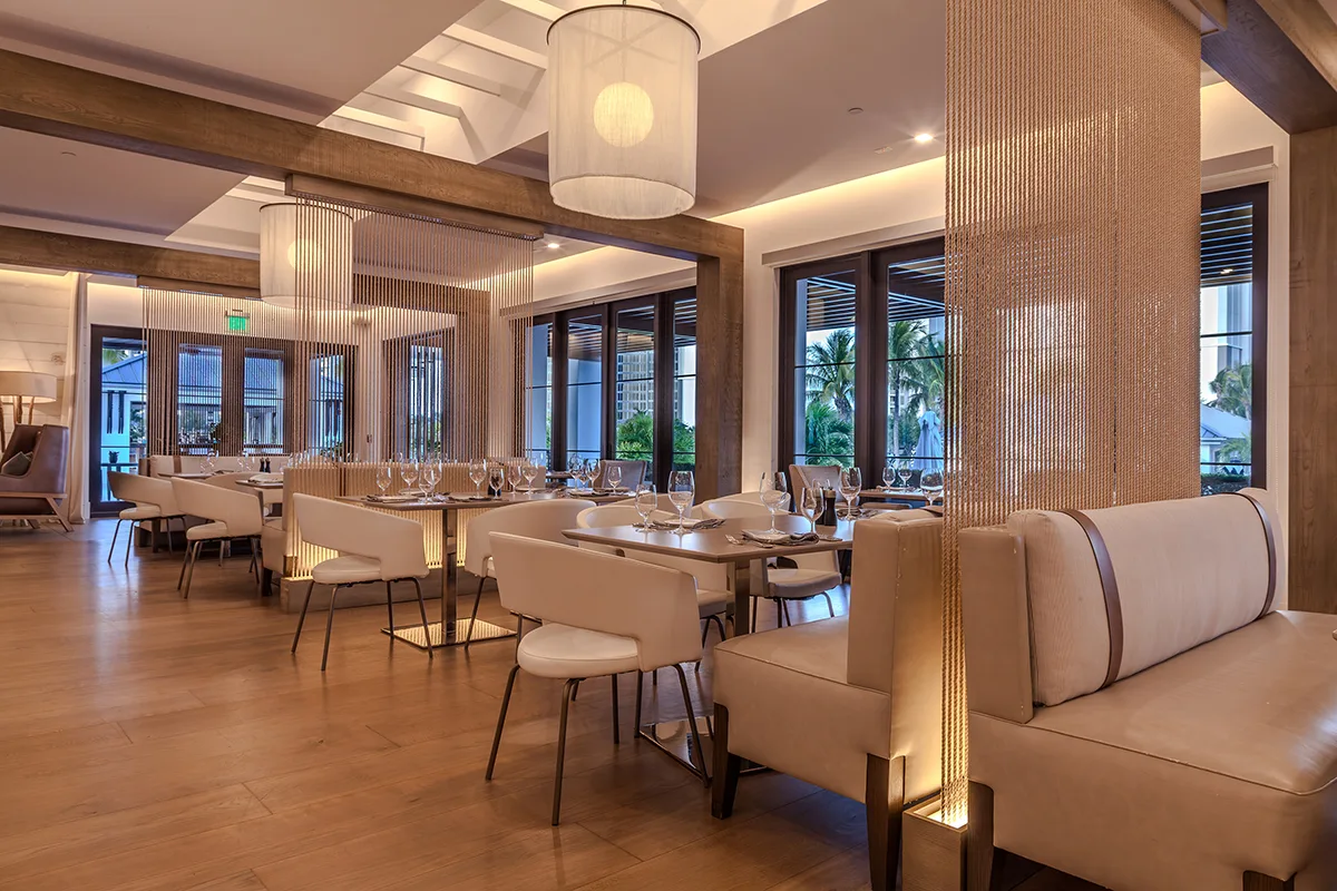 Salt and Oak dining room at The Club at Kalea Bay